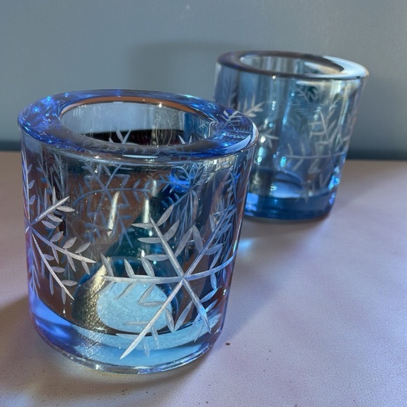 Design Ideas Snowfall voltive candle holders. Thick, heavy glass.,ice blue color - Picture 2 of 5